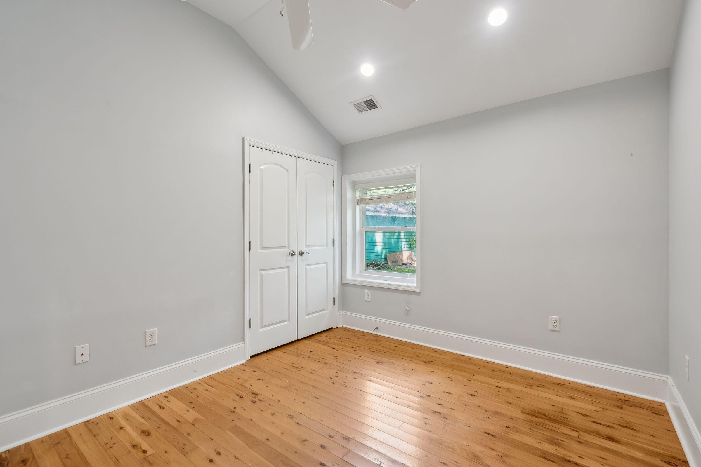 1540 Fort Johnson Road Charleston, SC 29412 - Photo 31 of 45 1540FtJohnsonRd-KeenEyeMarketing-030