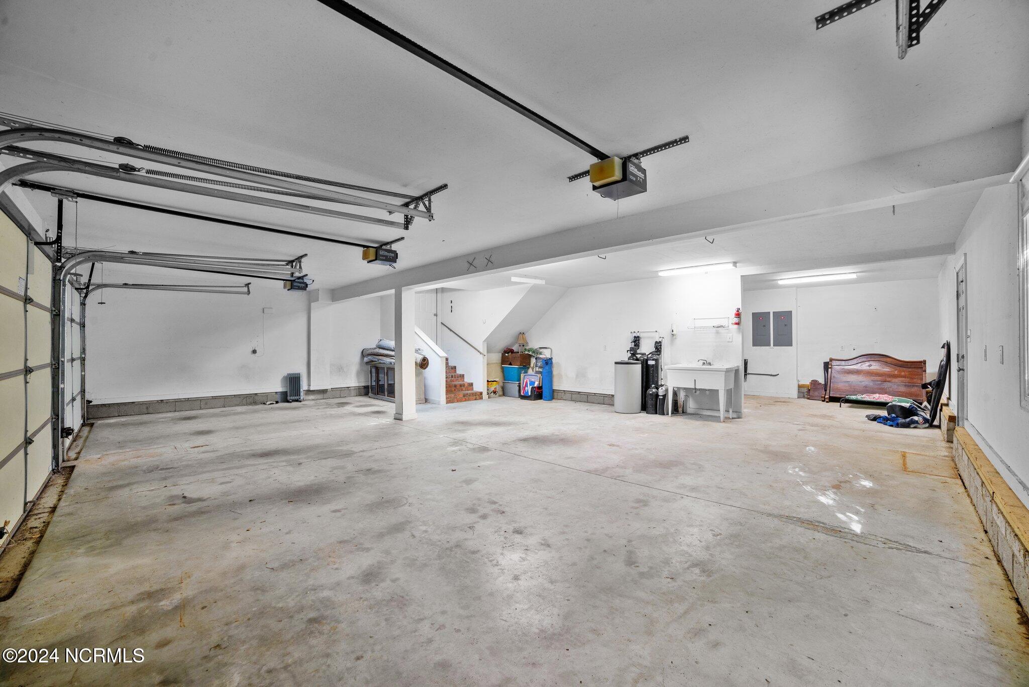 100 Rappahannock Drive Chocowinity, NC 27817 - Photo 43 of 53 043 3-Car Garage