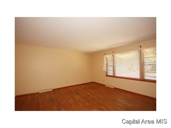 824 Independence Ridge Springfield, IL 62702 - Photo 6 of 24