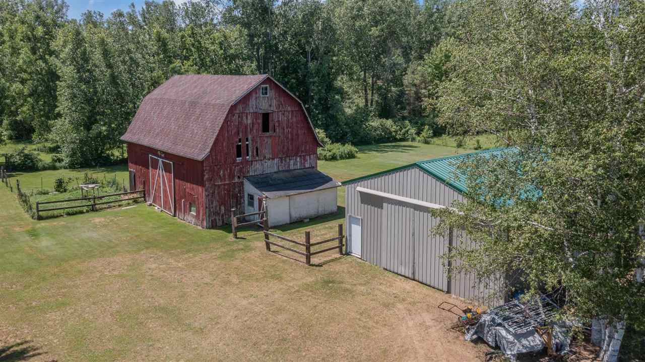 5137 North Tower Beach Road Pinconning, MI 48650 - Photo 3 of 41