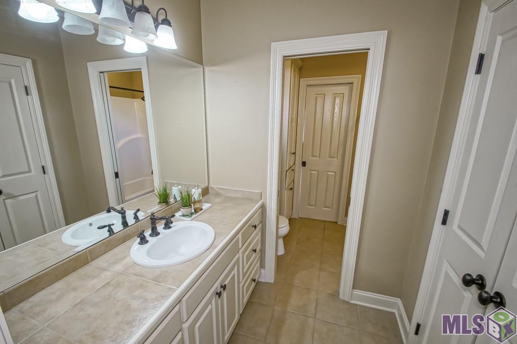 23291 Greenwell Springs Road Greenwell Springs, LA 70739 - Photo 6 of 27