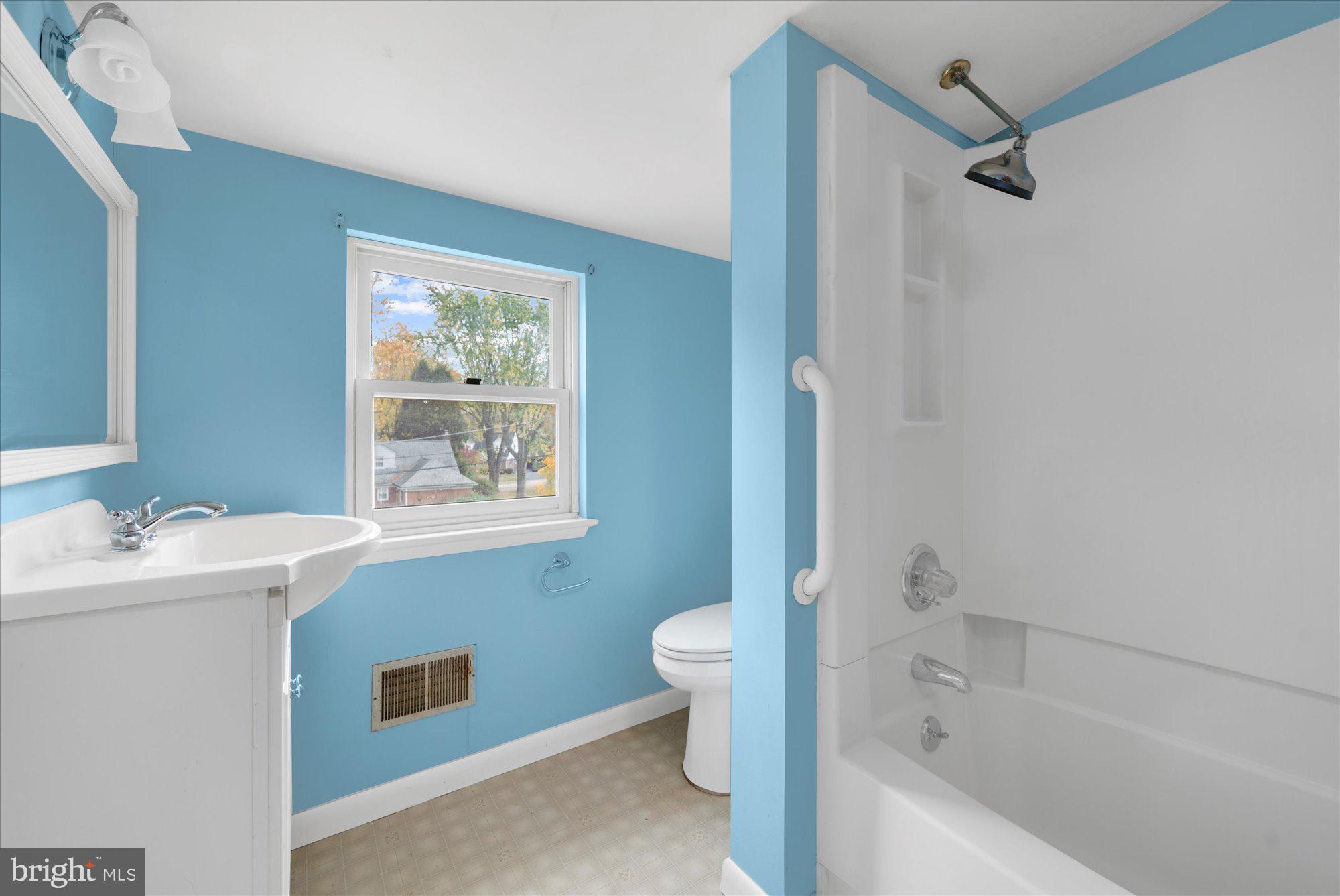 821 Coopertown Road Bryn Mawr, PA 19010 - Photo 24 of 44 a bathroom with a sink mirror toilet and bathtub