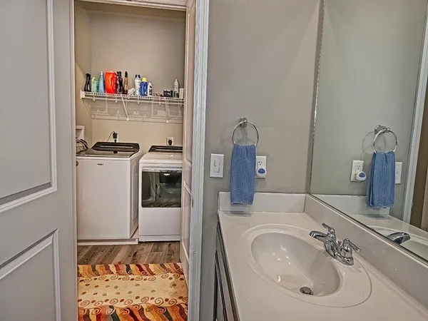 $339,000 | 1447 Hastings Crescent, Bridgeville, PA 15017