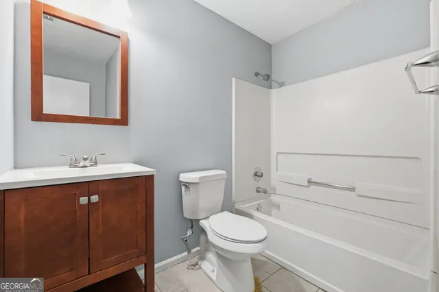 $1,495 | 2623 Laurel View Drive, Snellville, GA 30039