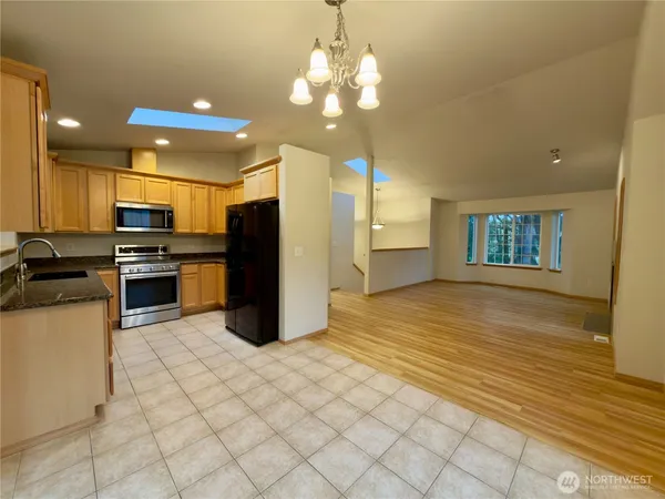 $975,000 | 5062 23rd Avenue Southwest, Seattle, WA 98106