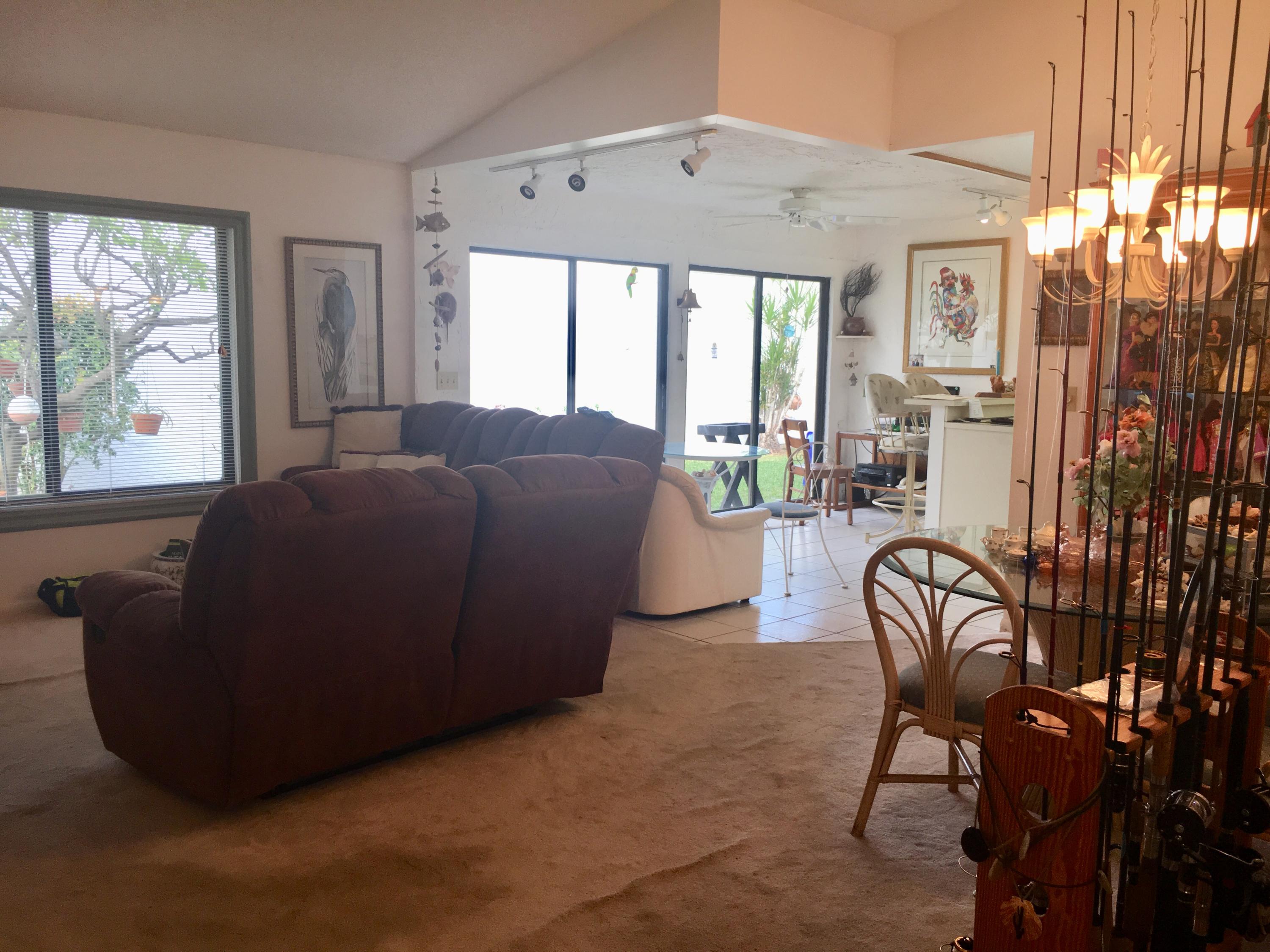 9907 Pinellas Park Road Boca Raton, FL 33428 - Photo 4 of 25 IMG_E4483