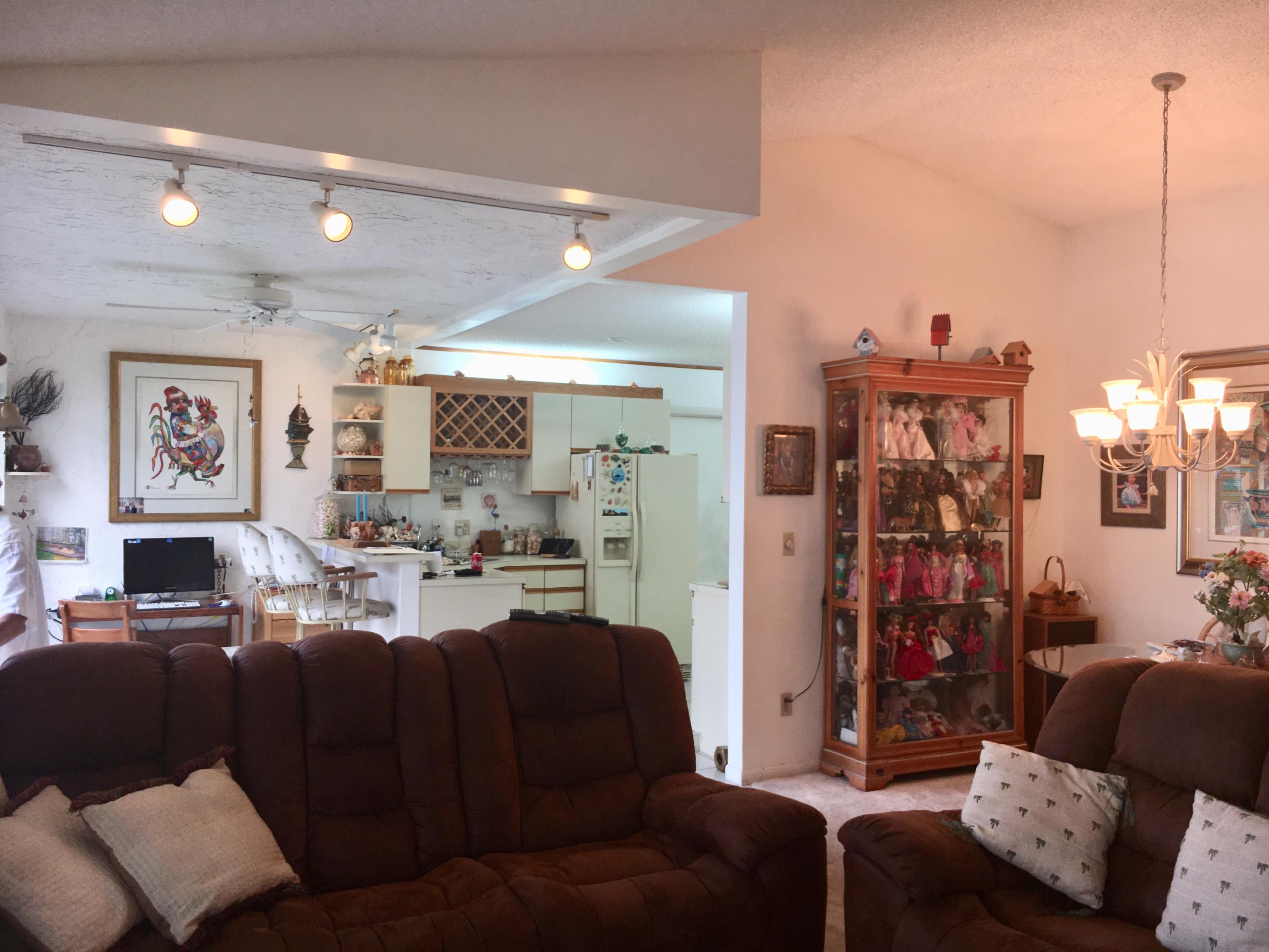 9907 Pinellas Park Road Boca Raton, FL 33428 - Photo 5 of 25 IMG_E4485