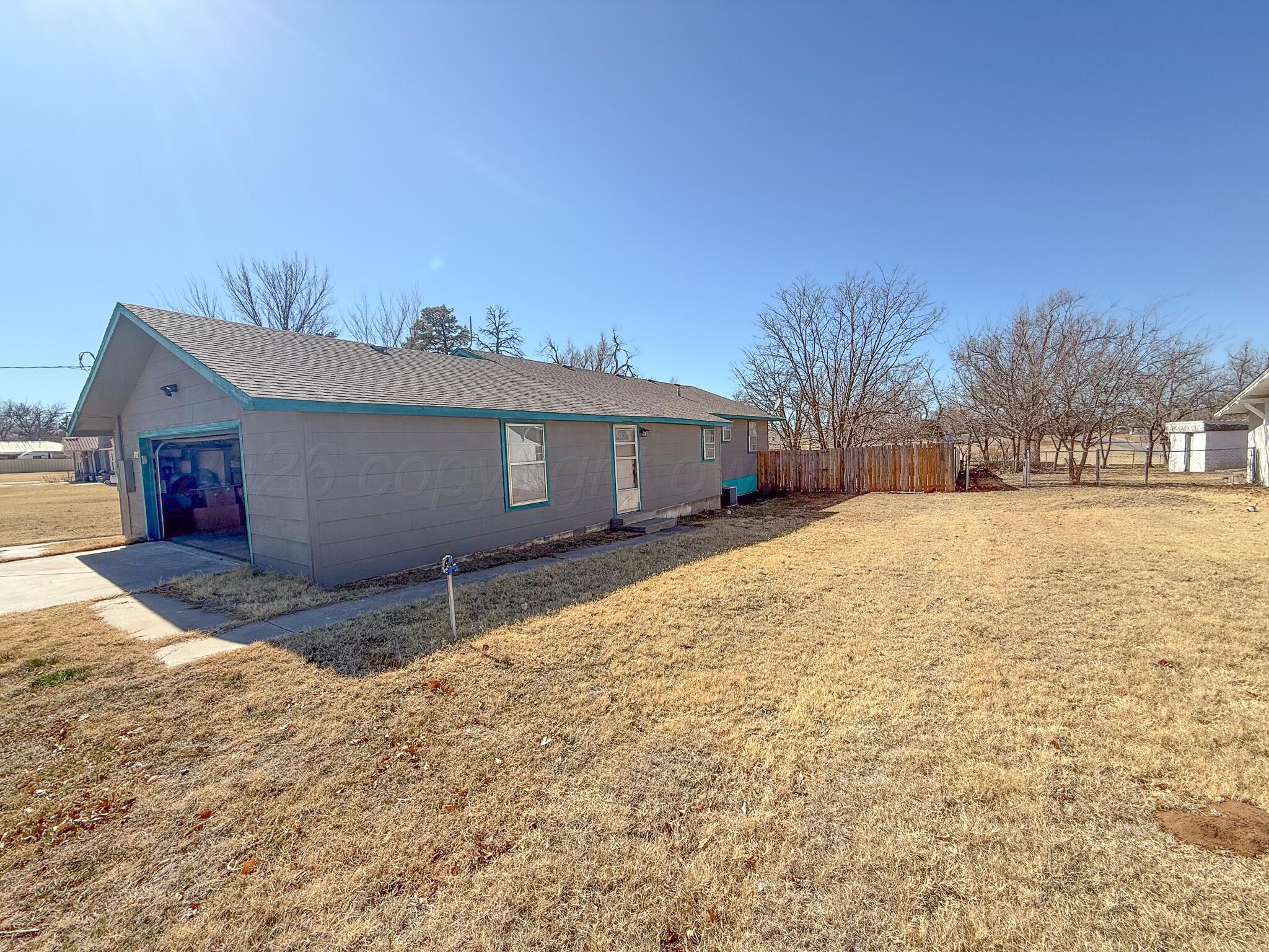 702 South Canadian Street Wheeler, TX 79096 - Photo 7 of 47 IMG_6895
