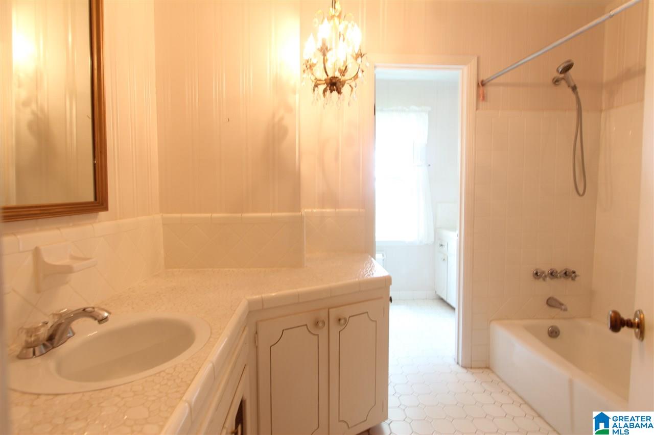 1636 Moss Rock Road Birmingham, AL 35226 - Photo 20 of 31