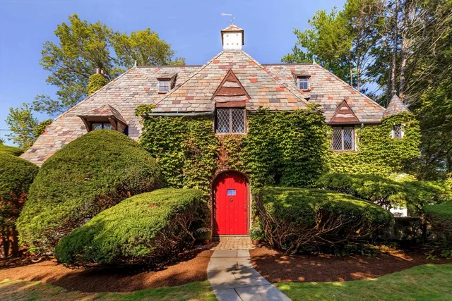 $1,700,000 | 121 Dorset Road, Newton, MA 02468