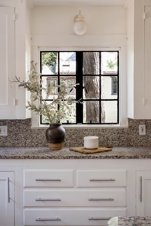 121 Dorset Road Newton, MA 02468 - Photo 20 of 36