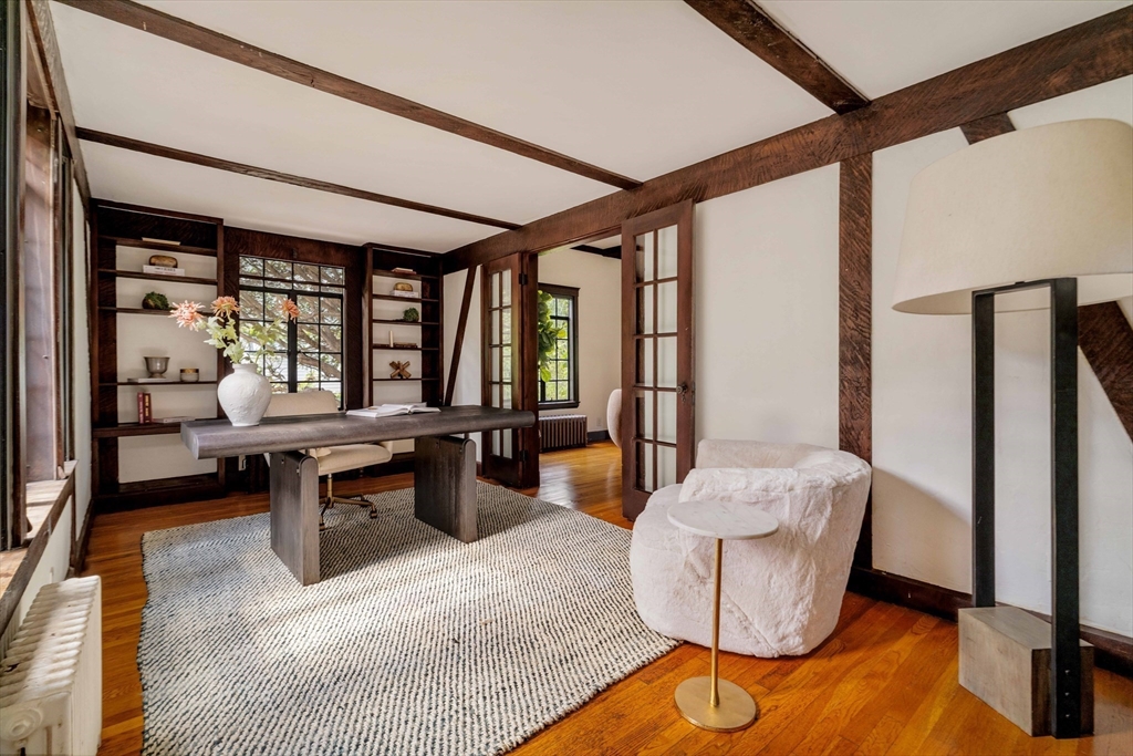 121 Dorset Road Newton, MA 02468 - Photo 10 of 36