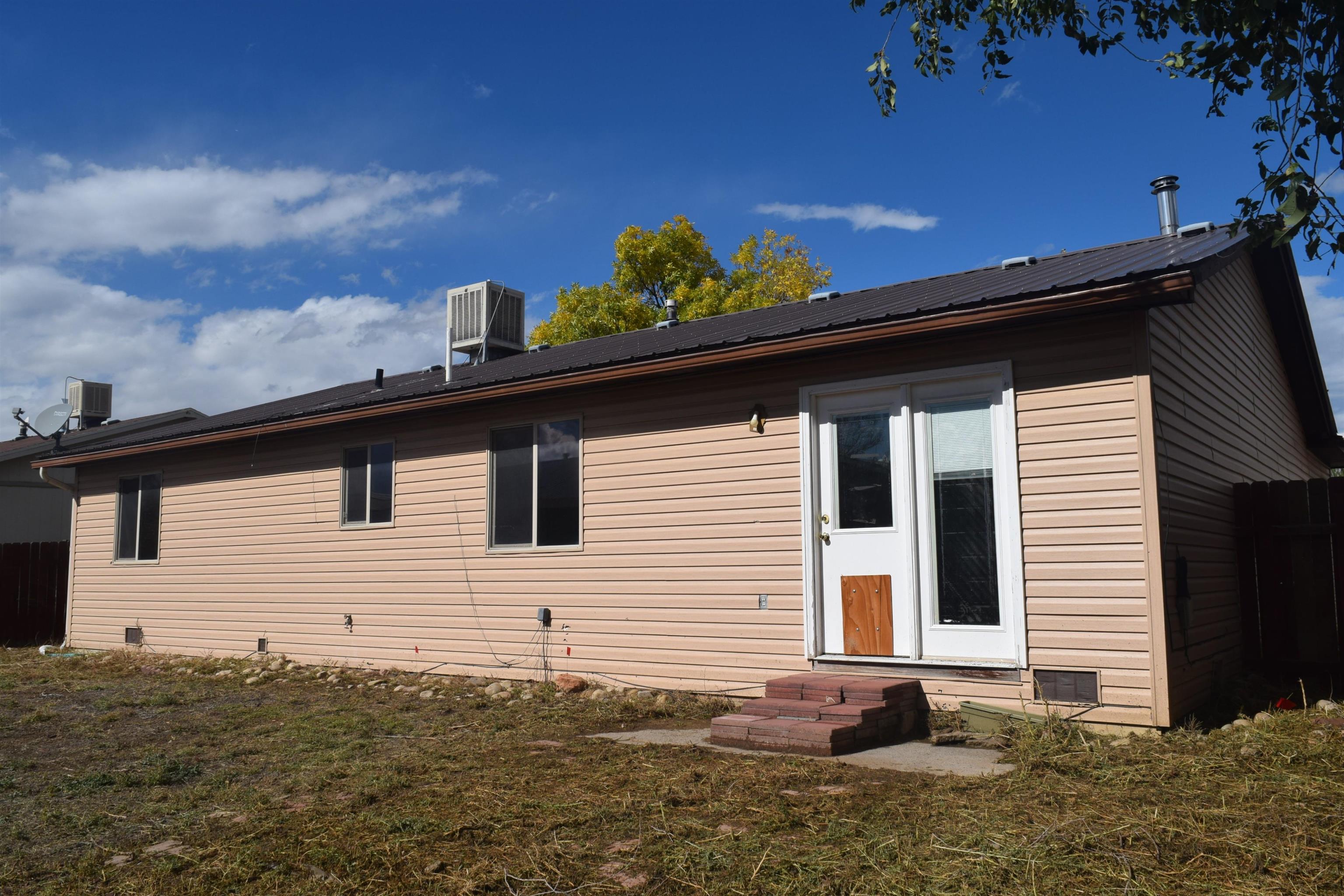 1041 Tanglewood Lane Rangely, CO 81648 - Photo 16 of 19