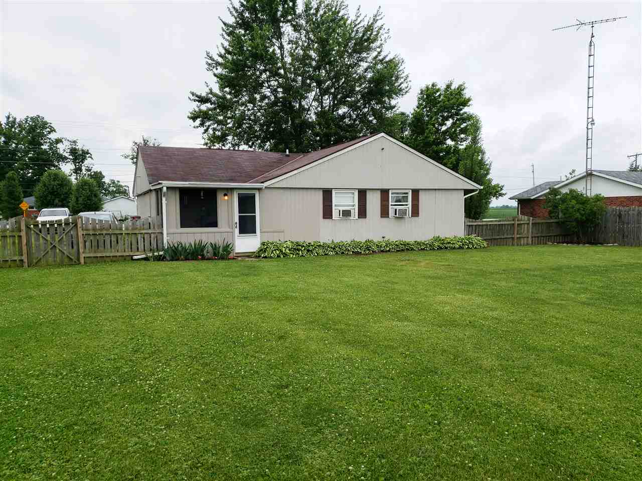 2668 East St Road Union City, IN 47390 - Photo 4 of 25 Gallery Image 4