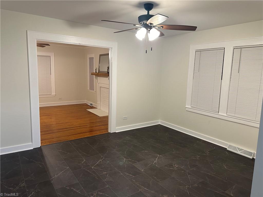 818 West Lebanon Street Mount Airy, NC 27030 - Photo 13 of 23