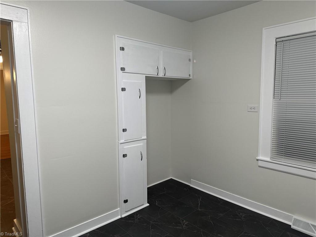 818 West Lebanon Street Mount Airy, NC 27030 - Photo 18 of 23