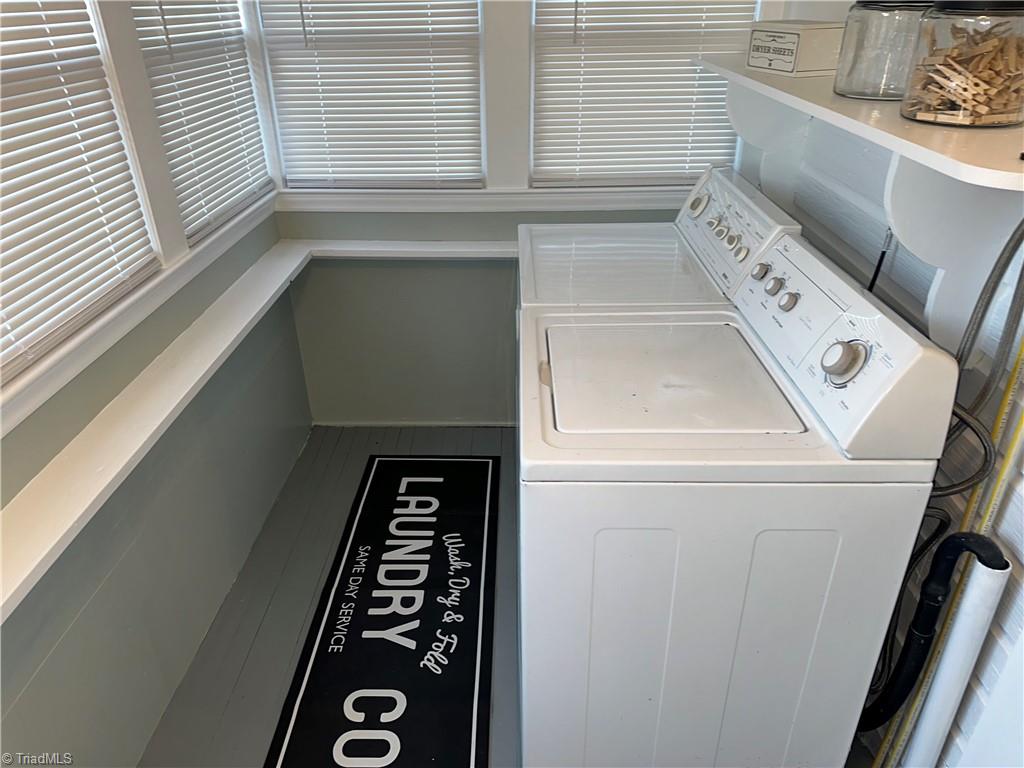 818 West Lebanon Street Mount Airy, NC 27030 - Photo 19 of 23