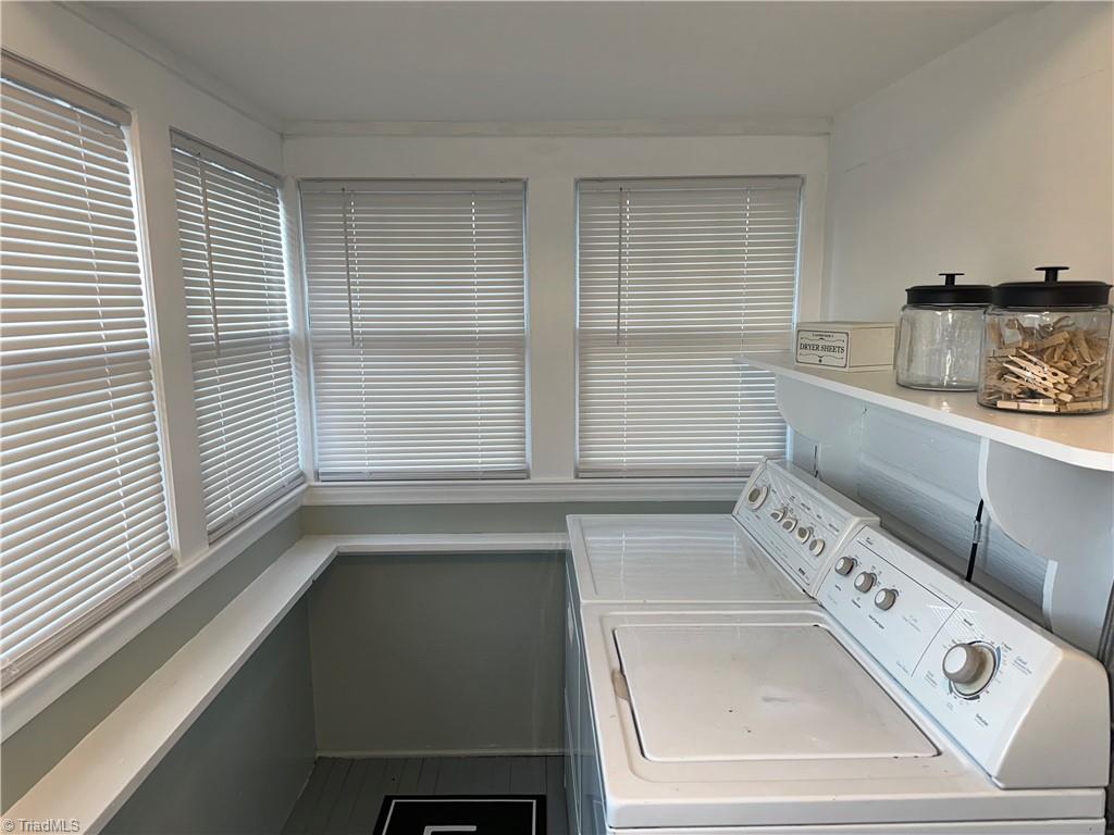 818 West Lebanon Street Mount Airy, NC 27030 - Photo 20 of 23