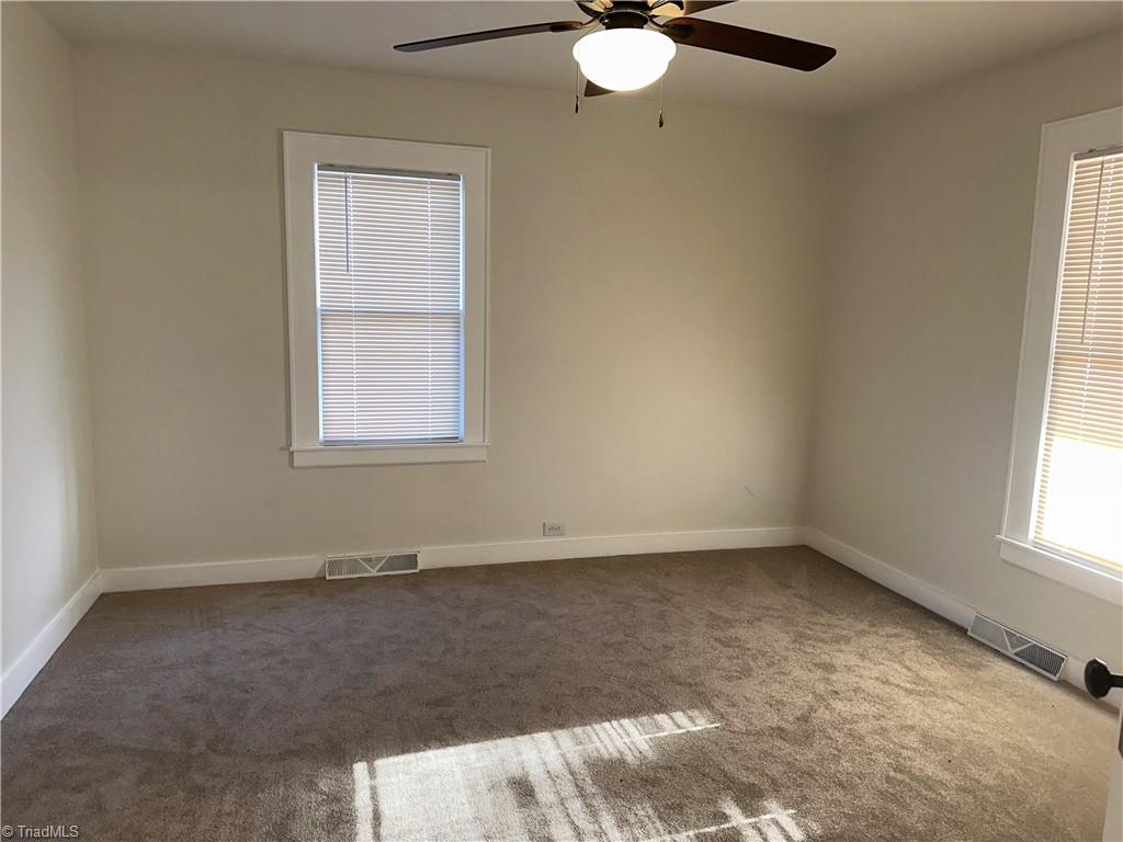 818 West Lebanon Street Mount Airy, NC 27030 - Photo 23 of 23