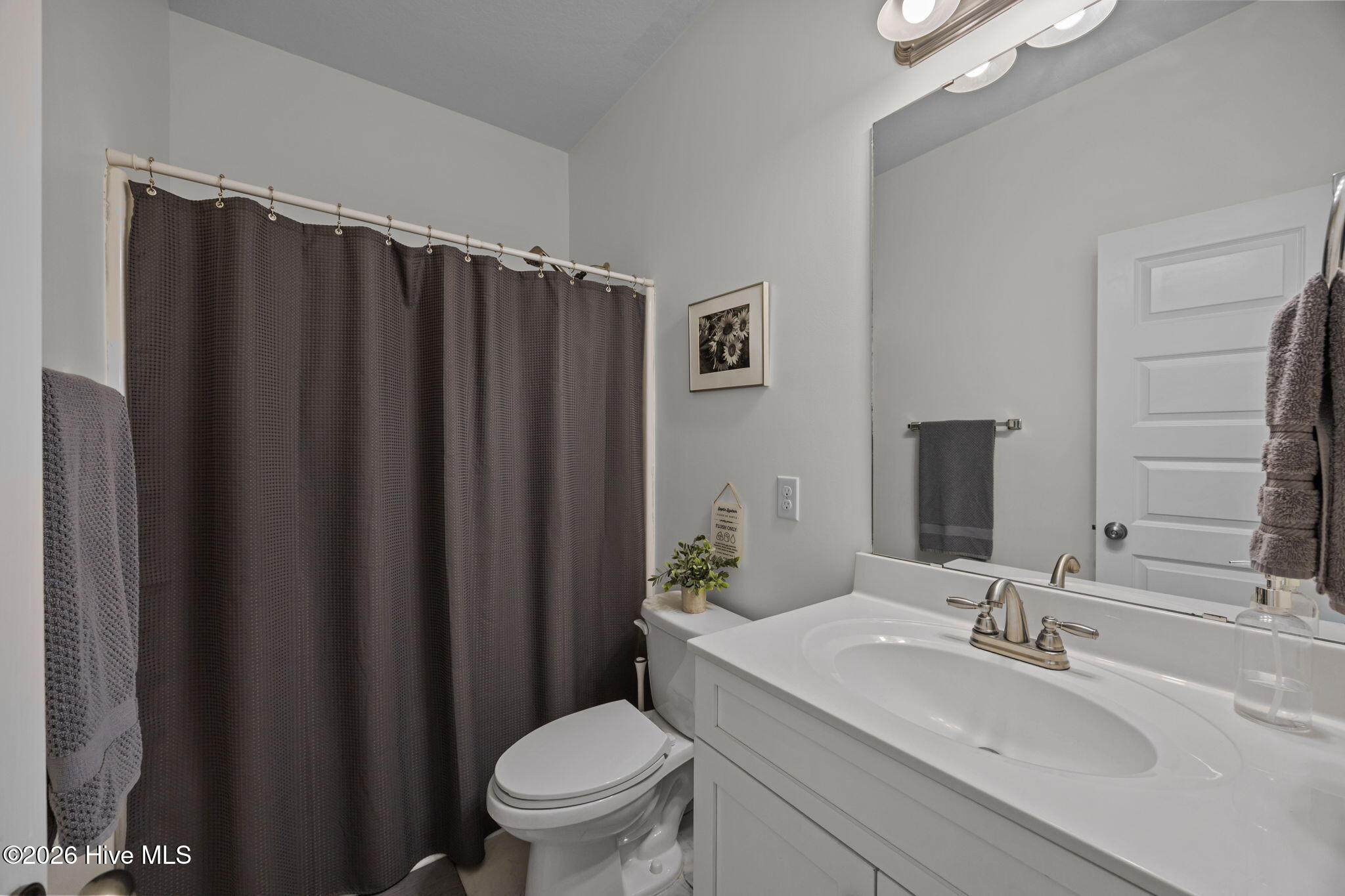 836 Queens Creek Road Hubert, NC 28539 - Photo 25 of 52 25-web-or-mls-836 Queen's Creek Dr. 64