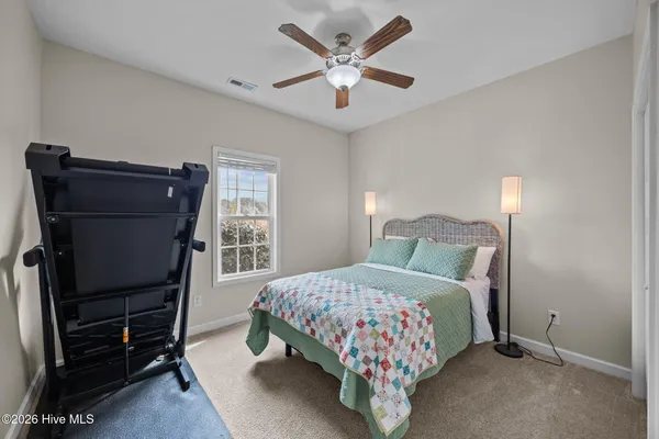 $326,500 | 836 Queens Creek Road, Hubert, NC 28539