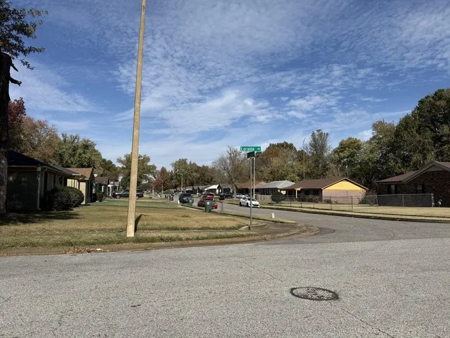 $1,250 | 4900 Berta Road, Memphis, TN 38109