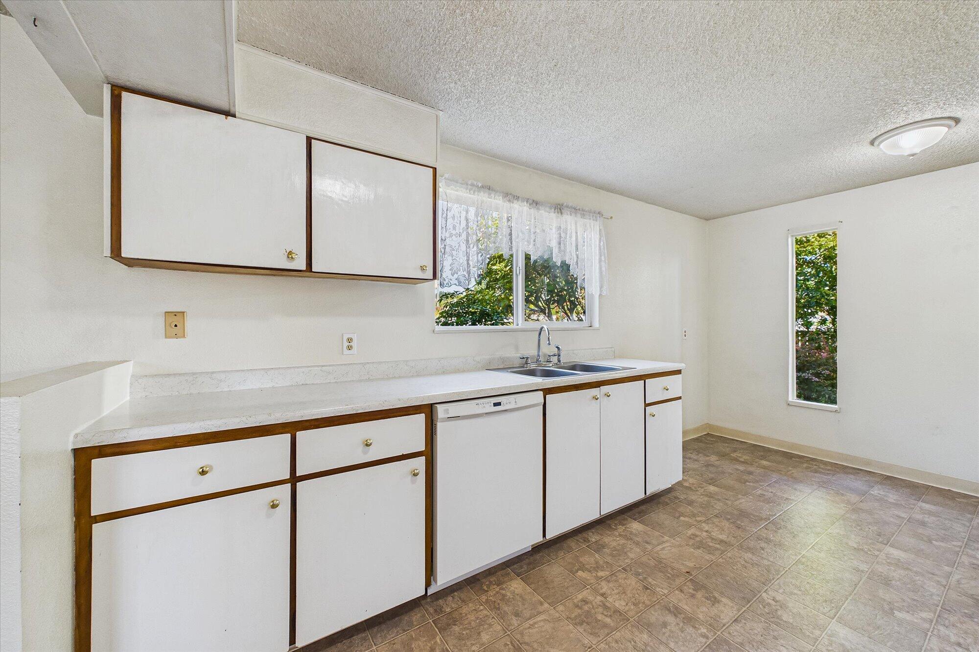 919 14th Street Arcata, CA 95521 - Photo 18 of 85