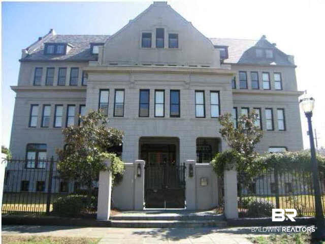 753 St Francis Street, Unit 2001B Mobile, AL 36602 - Photo 1 of 15