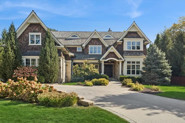 $4,250,000 | 415 North Adams Street, Hinsdale, IL 60521