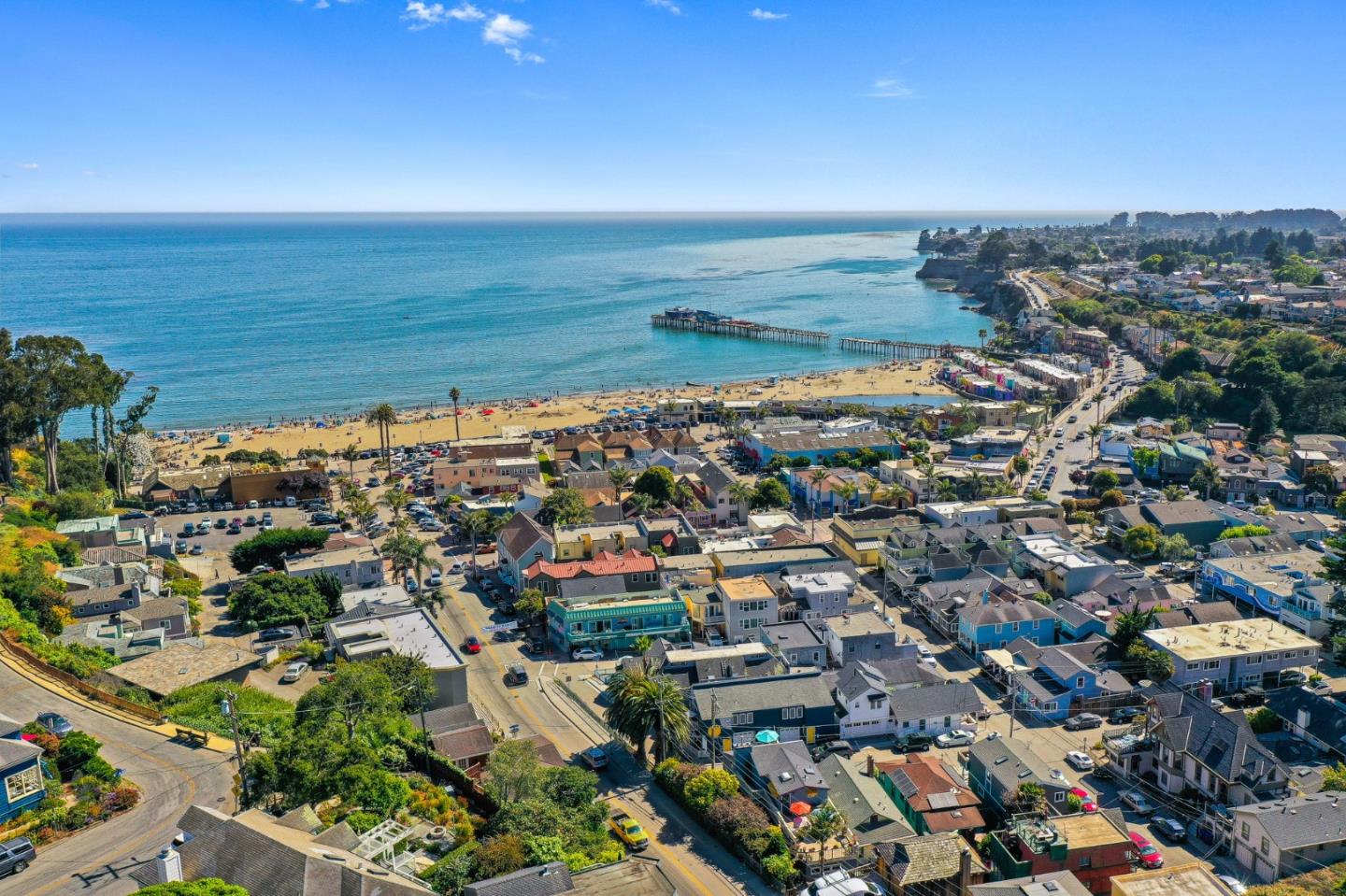 829 Monterey Avenue Capitola, CA 95010 - Photo 48 of 59 an aerial view of multiple house