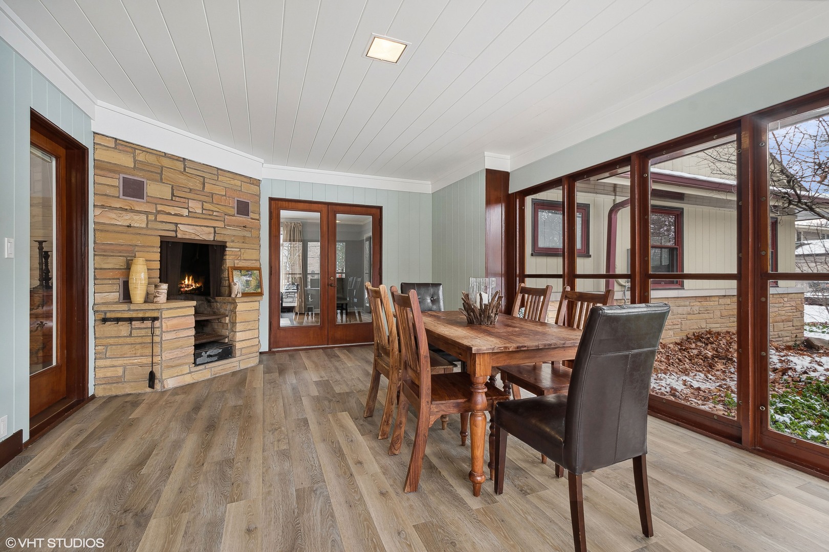 526 Coronet Road Glenview, IL 60025 - Photo 13 of 23 a dining room with furniture window and wooden floor