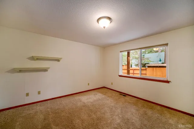 $1,169,800 | 1140 Sioux Street, South Lake Tahoe, CA 96150