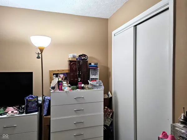 $110,000 | 953 West McKay Road, Shelbyville, IN 46176