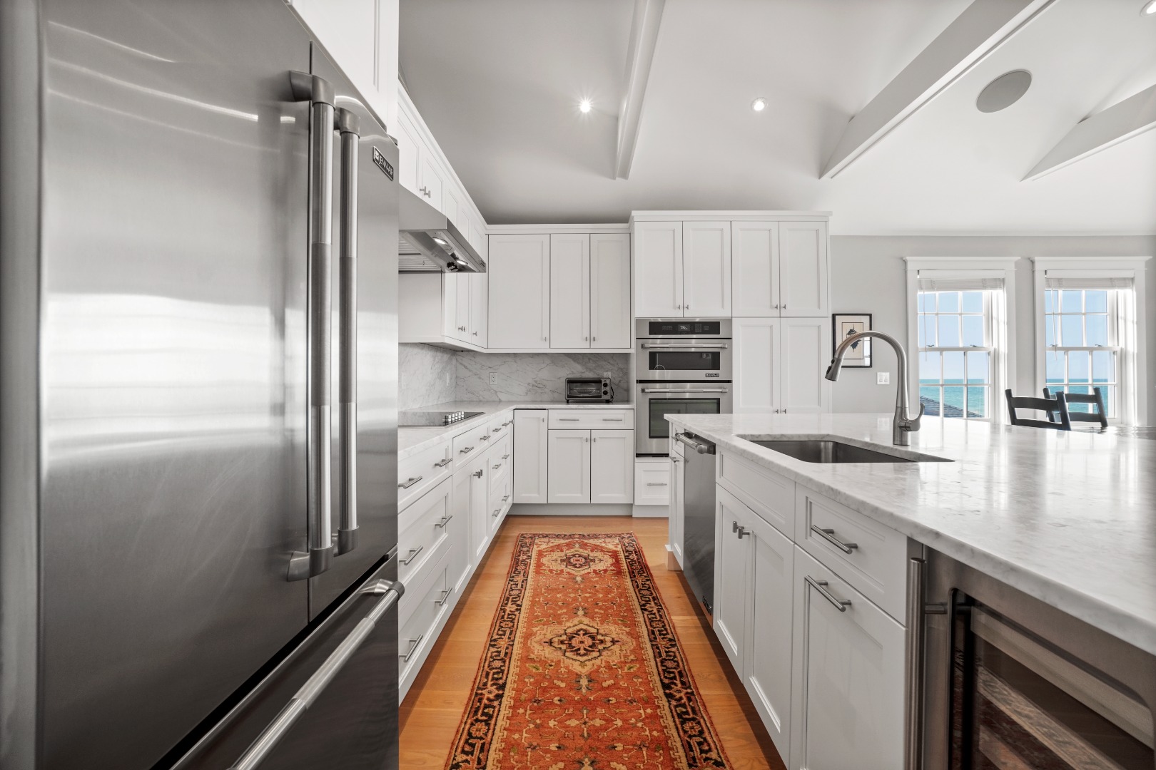 41 Jefferson Avenue Nantucket, MA 02554 - Photo 11 of 39