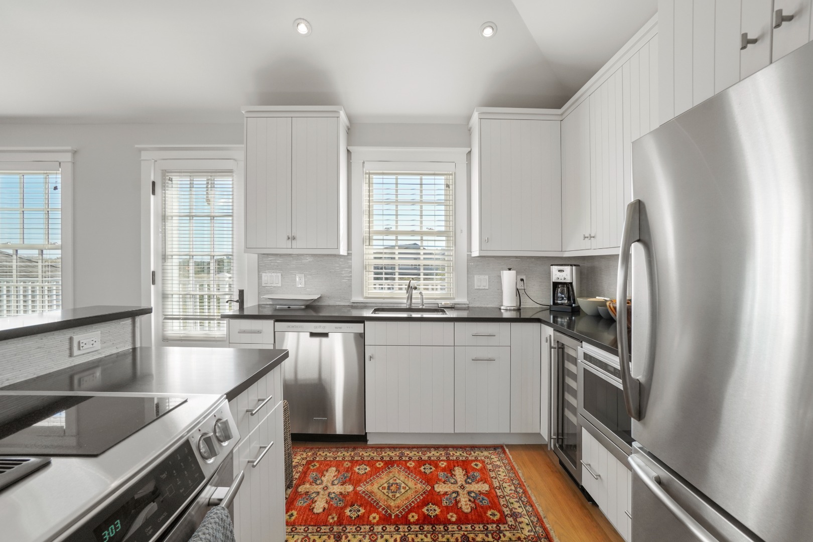 41 Jefferson Avenue Nantucket, MA 02554 - Photo 19 of 39