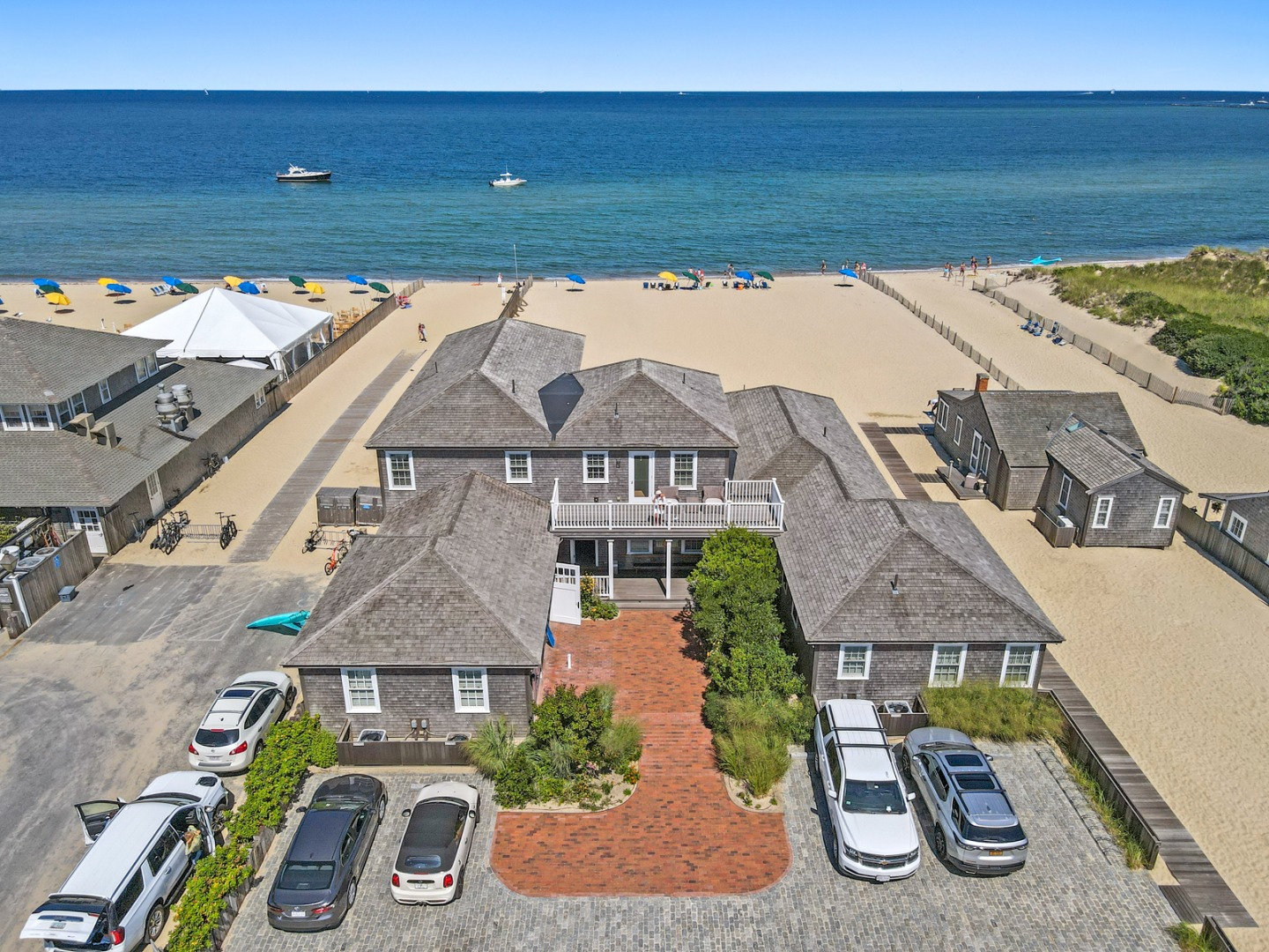 41 Jefferson Avenue Nantucket, MA 02554 - Photo 3 of 39