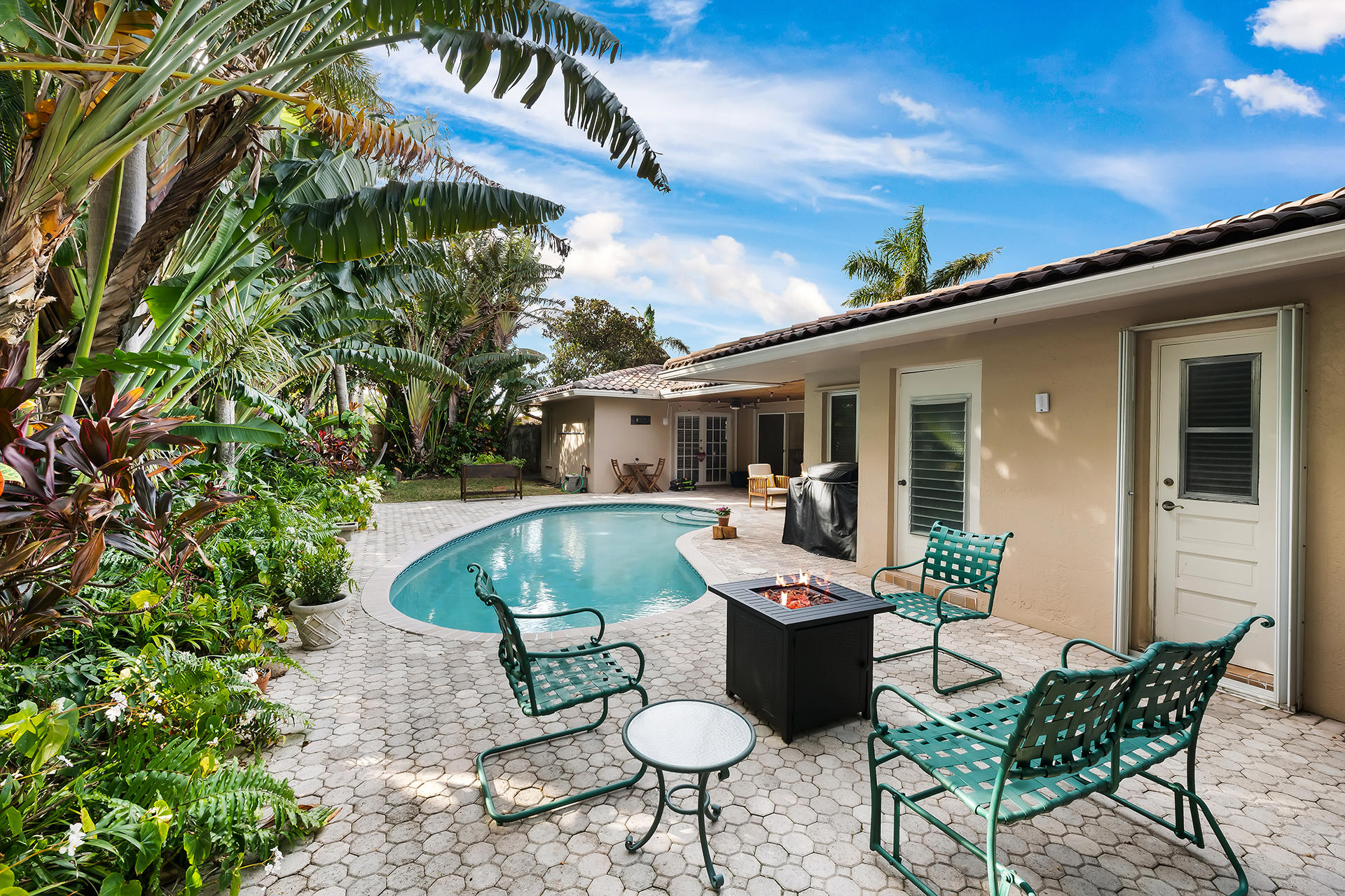 856 Appleby Street Boca Raton, FL 33487 - Photo 12 of 13 Backyard