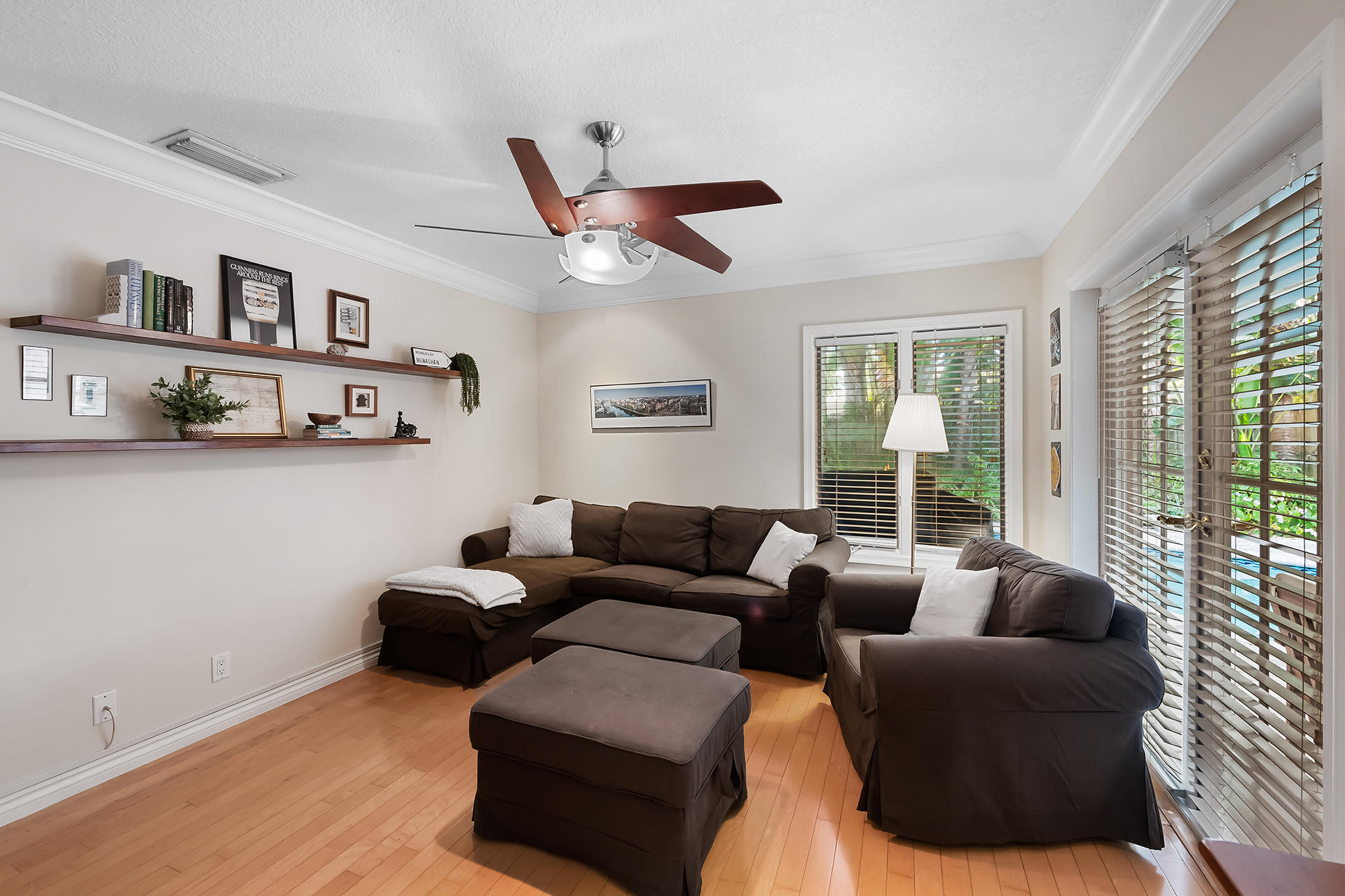 856 Appleby Street Boca Raton, FL 33487 - Photo 9 of 13 Den/family room