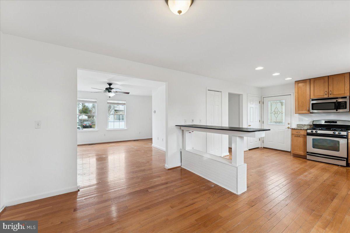 381 Baltimore Avenue Odenton, MD 21113 - Photo 18 of 42