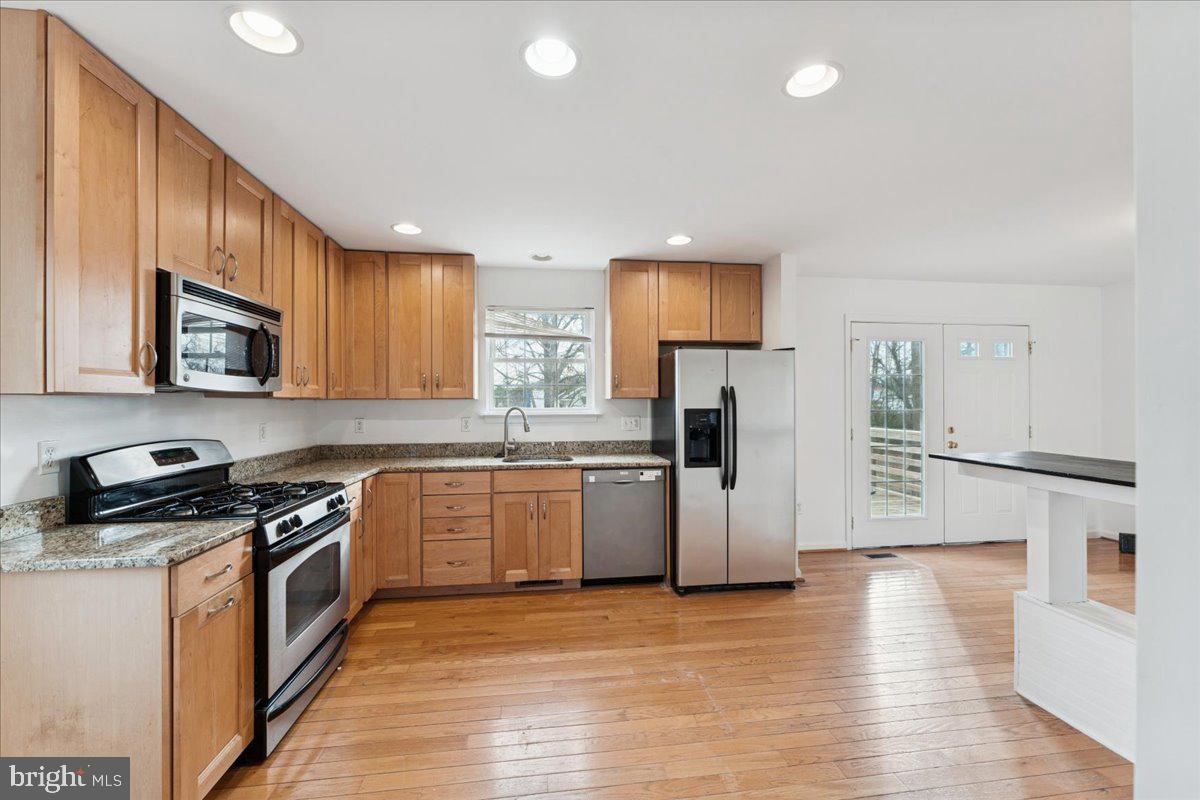 381 Baltimore Avenue Odenton, MD 21113 - Photo 19 of 42