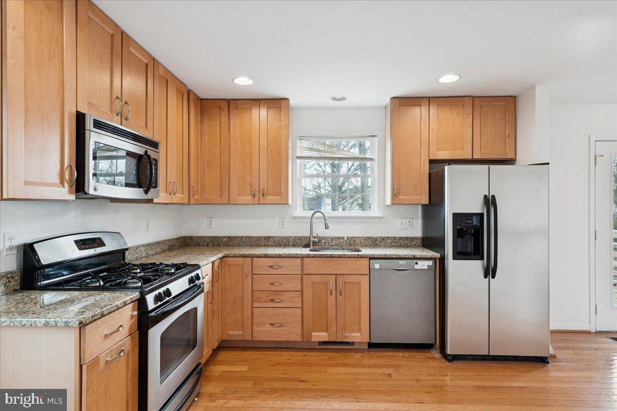 381 Baltimore Avenue Odenton, MD 21113 - Photo 20 of 42