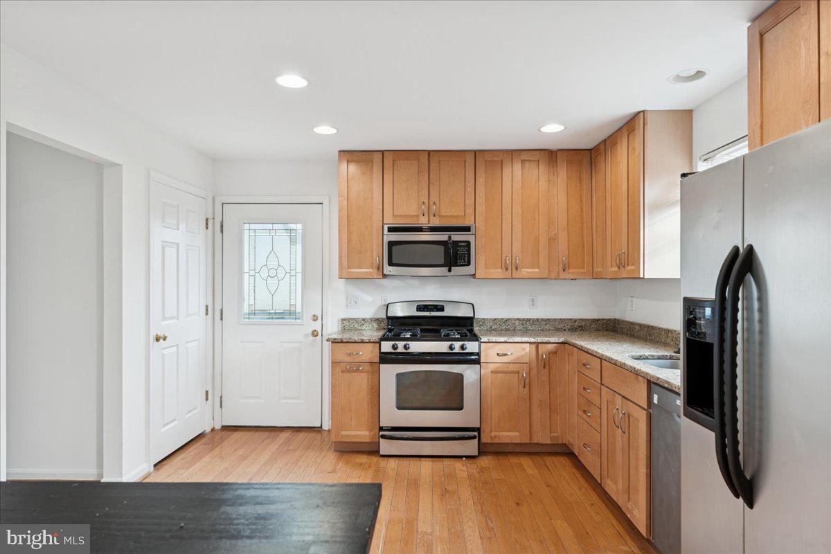 381 Baltimore Avenue Odenton, MD 21113 - Photo 21 of 42