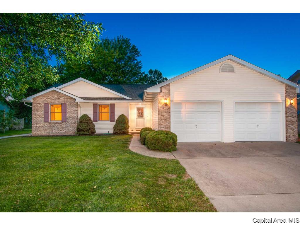 4237 Clearwater Lane Springfield, IL 62703 - Photo 2 of 34 Gallery Image 2
