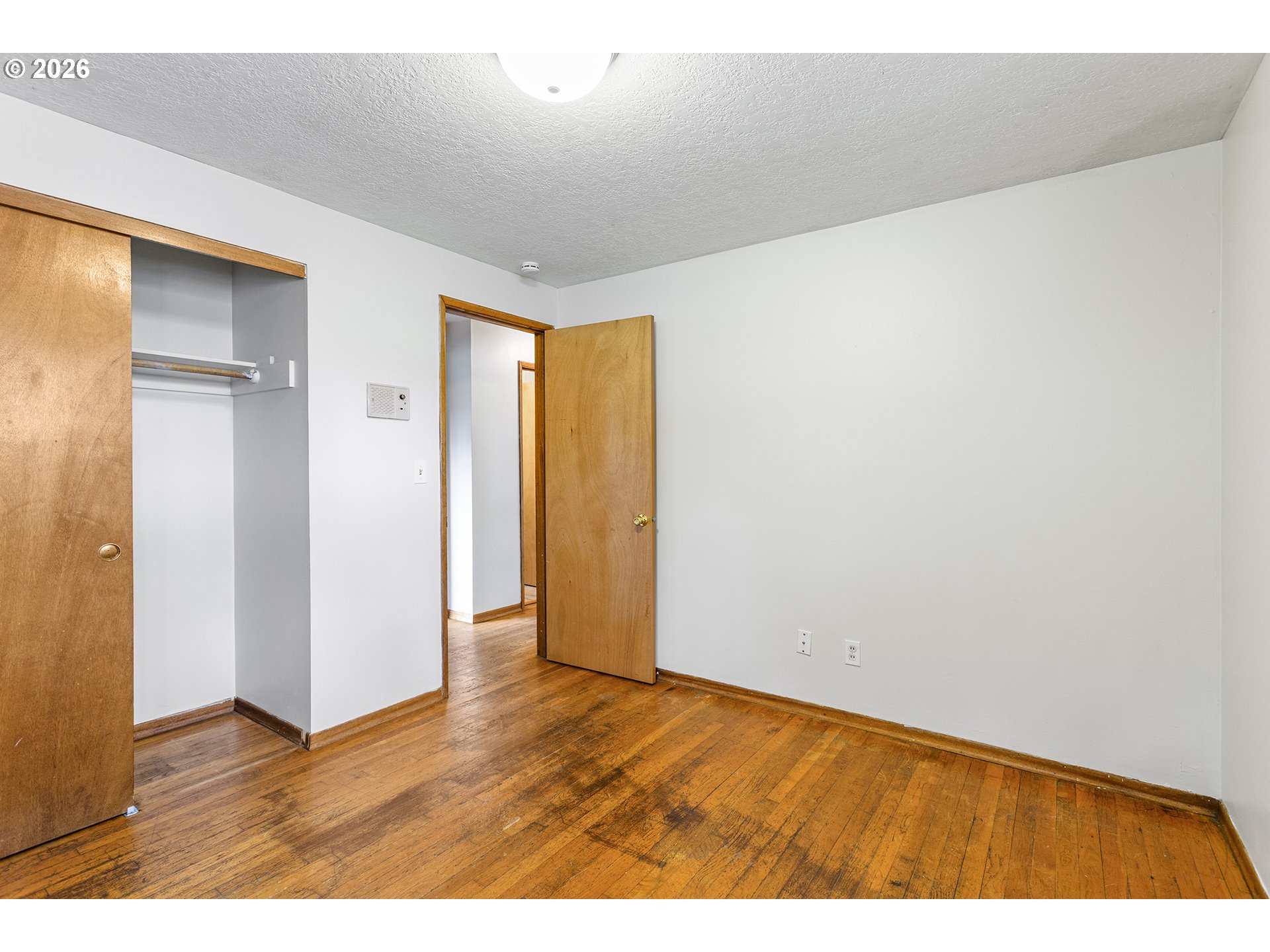 9370 Southwest Killarney Lane Tualatin, OR 97062 - Photo 13 of 36