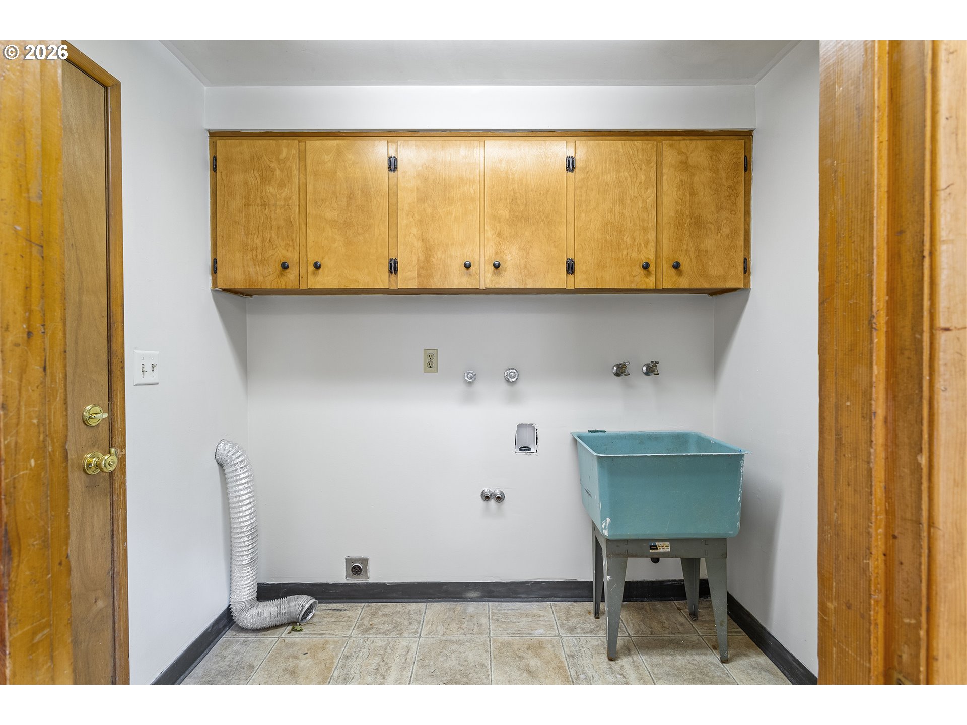 9370 Southwest Killarney Lane Tualatin, OR 97062 - Photo 23 of 36