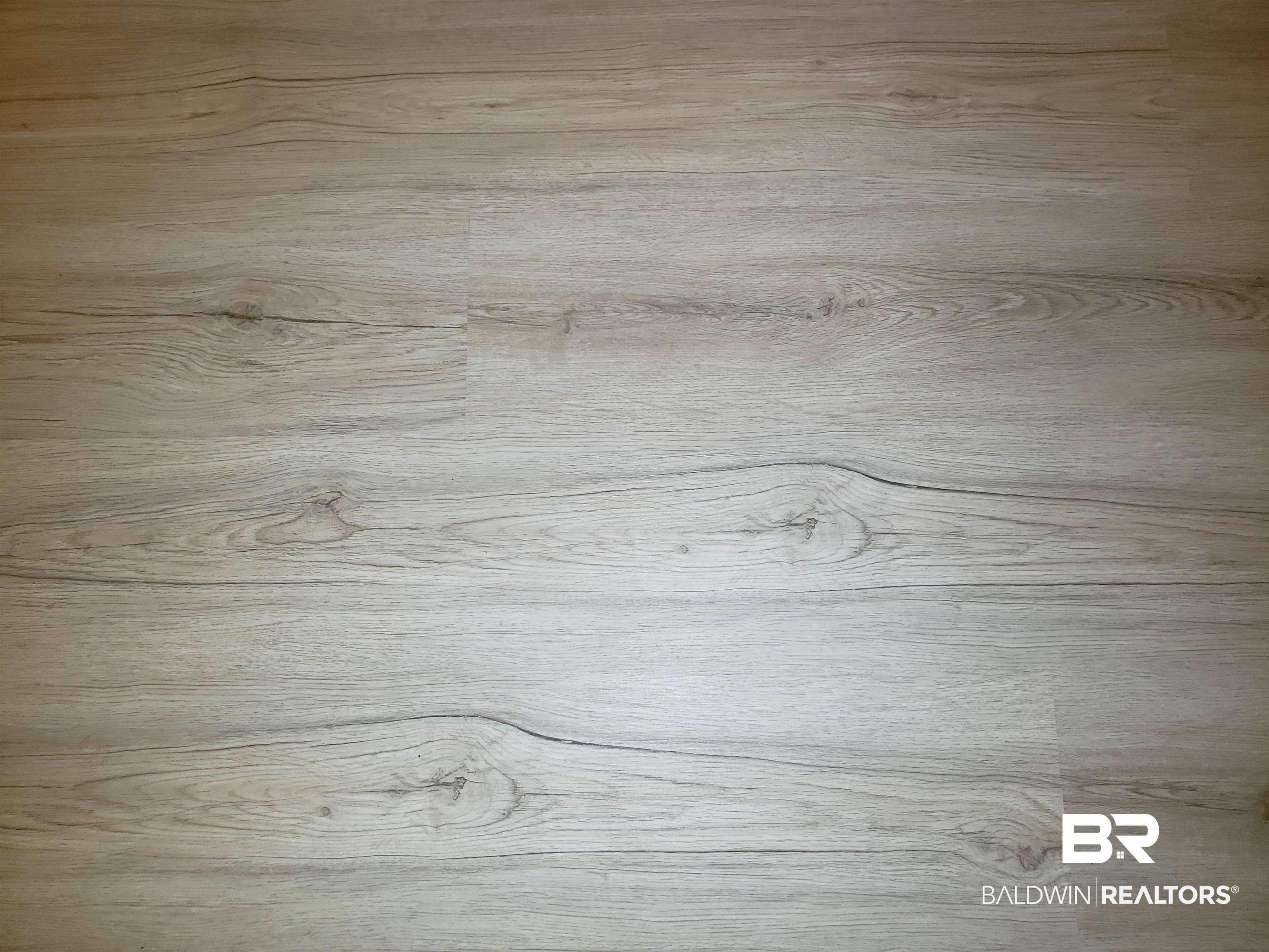 14535 Abacus Drive Foley, AL 36535 - Photo 12 of 15 New LTV Flooring