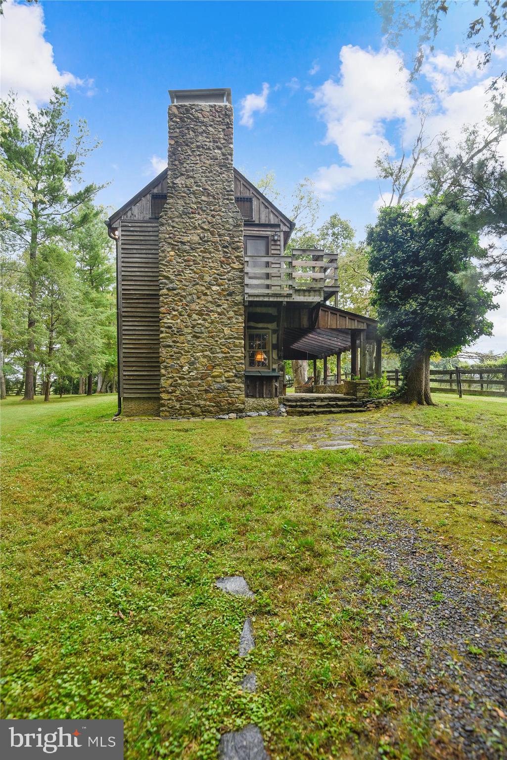 18279 Foundry Road Purcellville, VA 20132 - Photo 18 of 33 Gallery Image 18