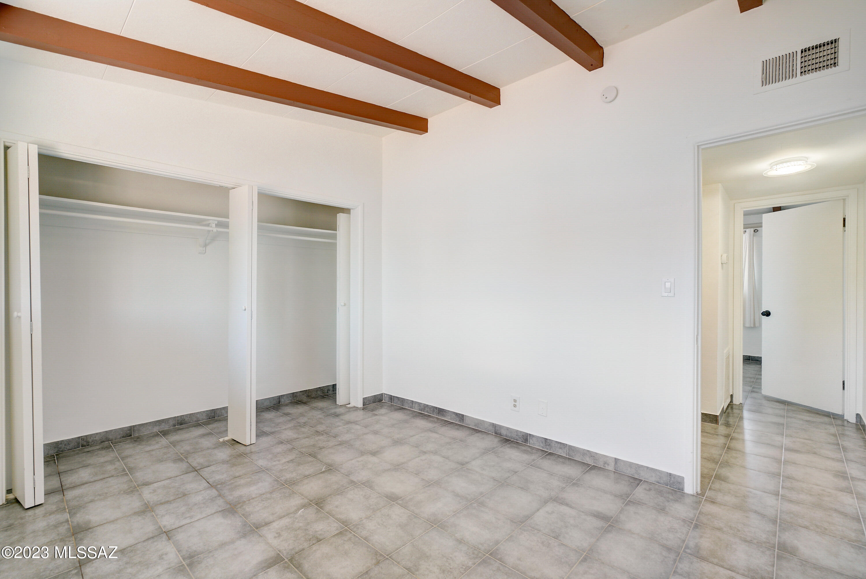 2121 North Country Club Road, Unit 1 Tucson, AZ 85716 - Photo 8 of 12