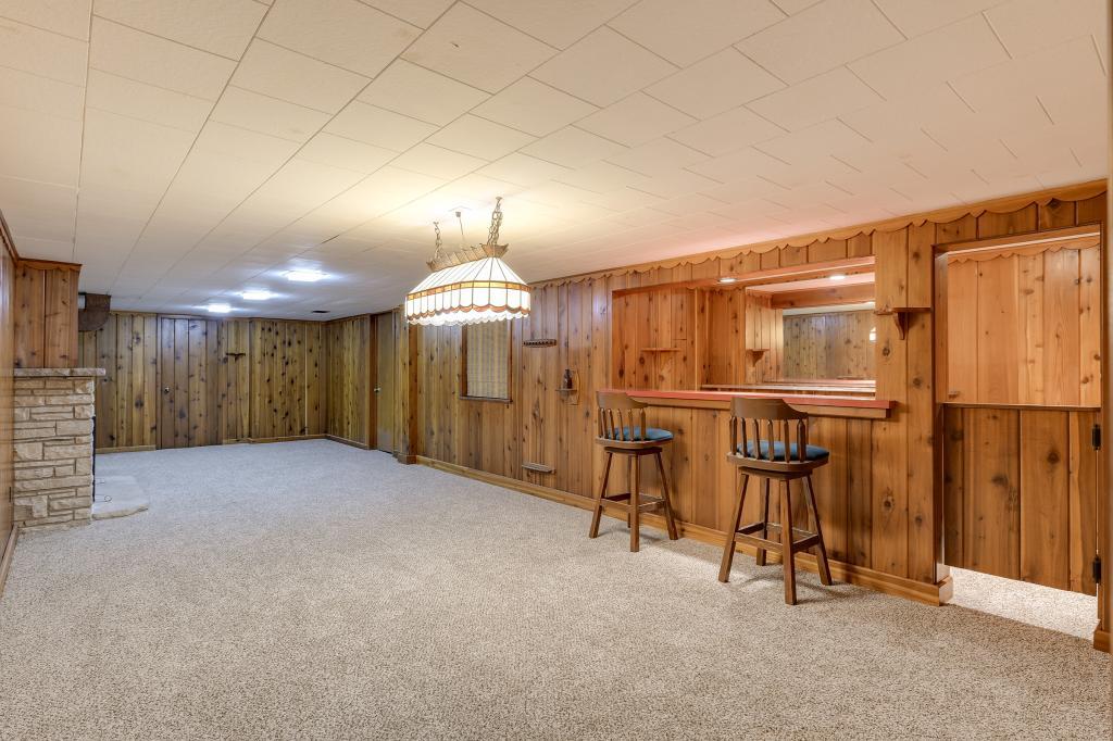 5611 Dalrymple Road Edina, MN 55424 - Photo 25 of 46
