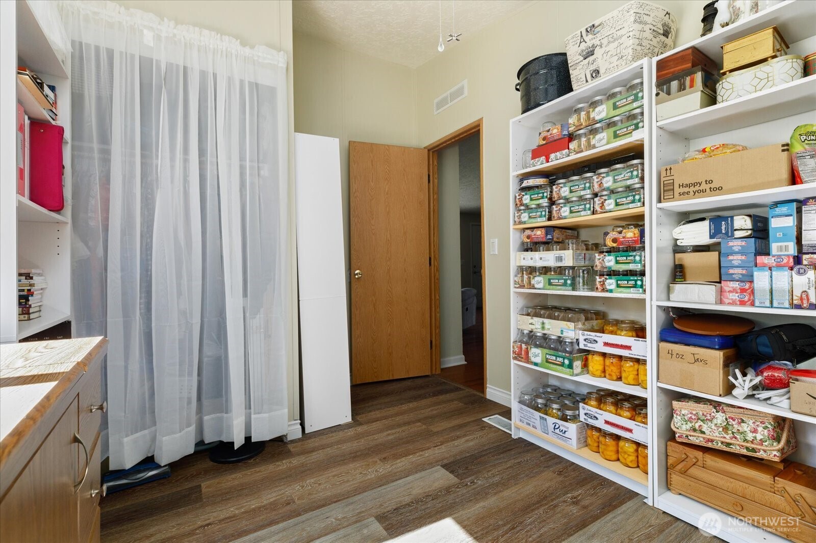1015 Riepma Avenue Oak Harbor, WA 98277 - Photo 13 of 34 Gallery Image 13